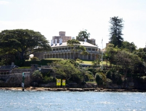 Admiralty House on our Sydney harbour shore excursion cruise